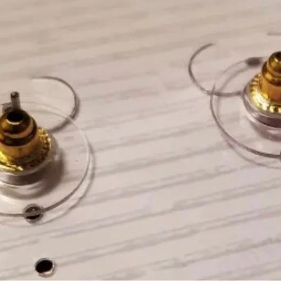 “Beary” Cute Bear Earrings - Picture 3 of 3